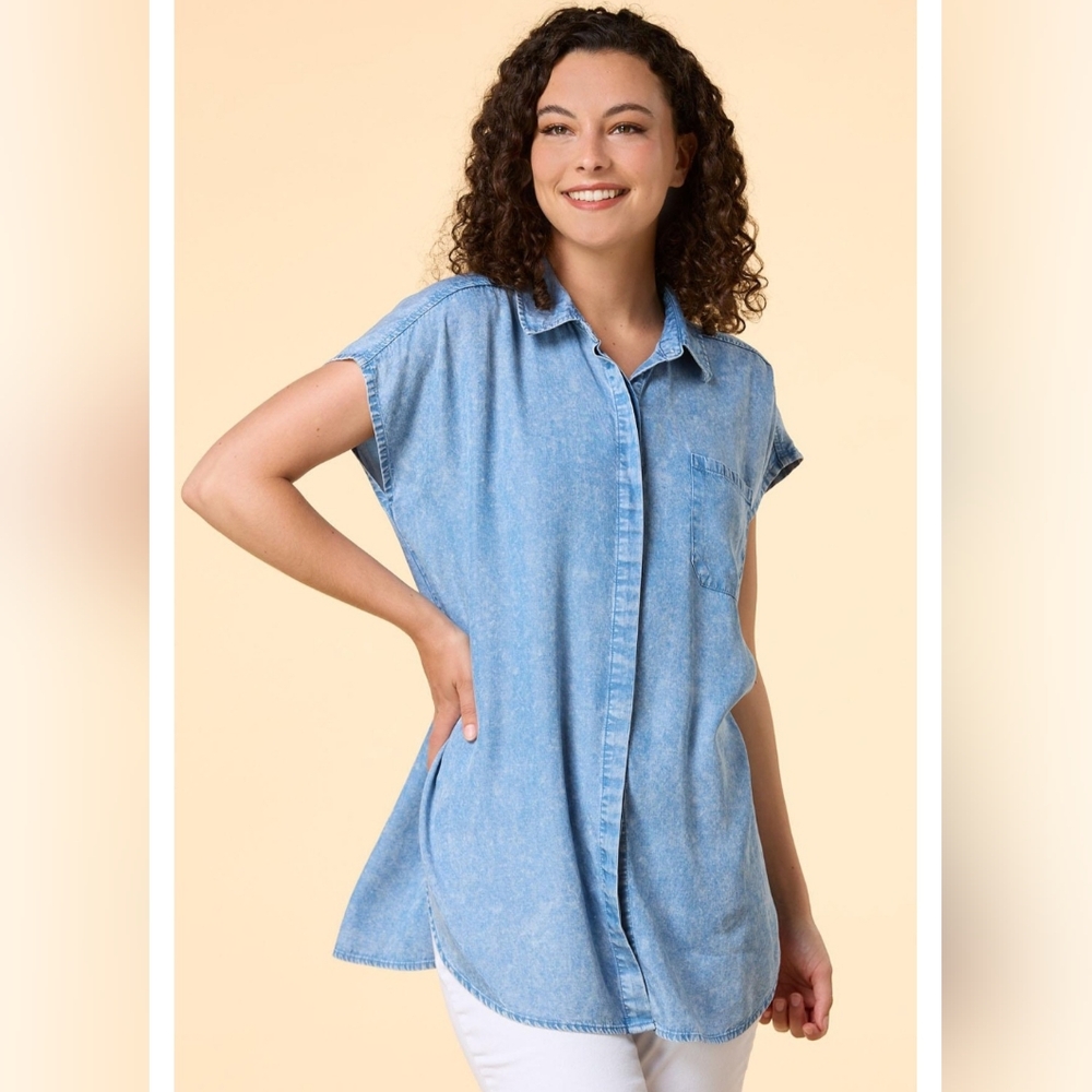 VERSONA DENIM TOP NWT - Picture 6 of 6